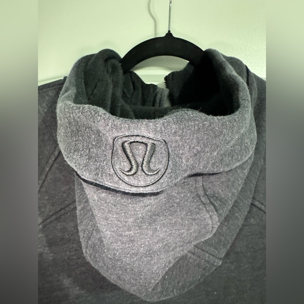 Lululemon Scuba Hoodie *Plush Heathered Core Black / Black - Picture 5 of 9